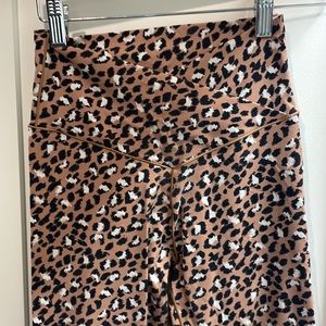 Offline by Aerie Real Me high waisted crossover legging